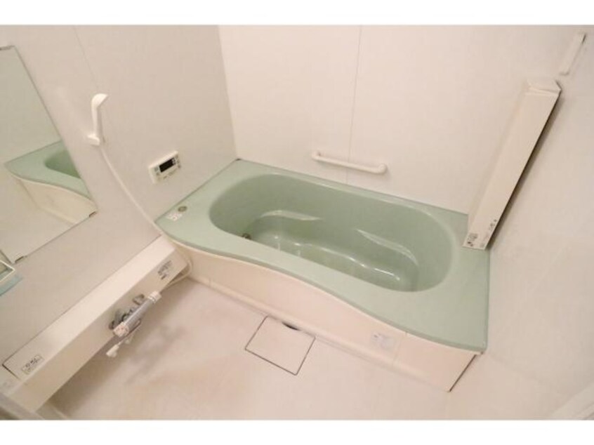  大和路線・関西本線/奈良駅 バス14分西九条町下車:停歩1分 2階 築18年