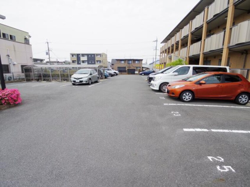  大和路線・関西本線/奈良駅 バス14分西九条町下車:停歩1分 1階 築18年