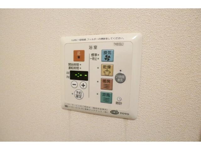  大和路線・関西本線/奈良駅 バス14分西九条町下車:停歩1分 2階 築18年