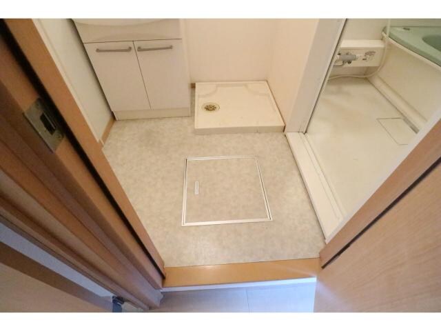  大和路線・関西本線/奈良駅 バス14分西九条町下車:停歩1分 2階 築18年