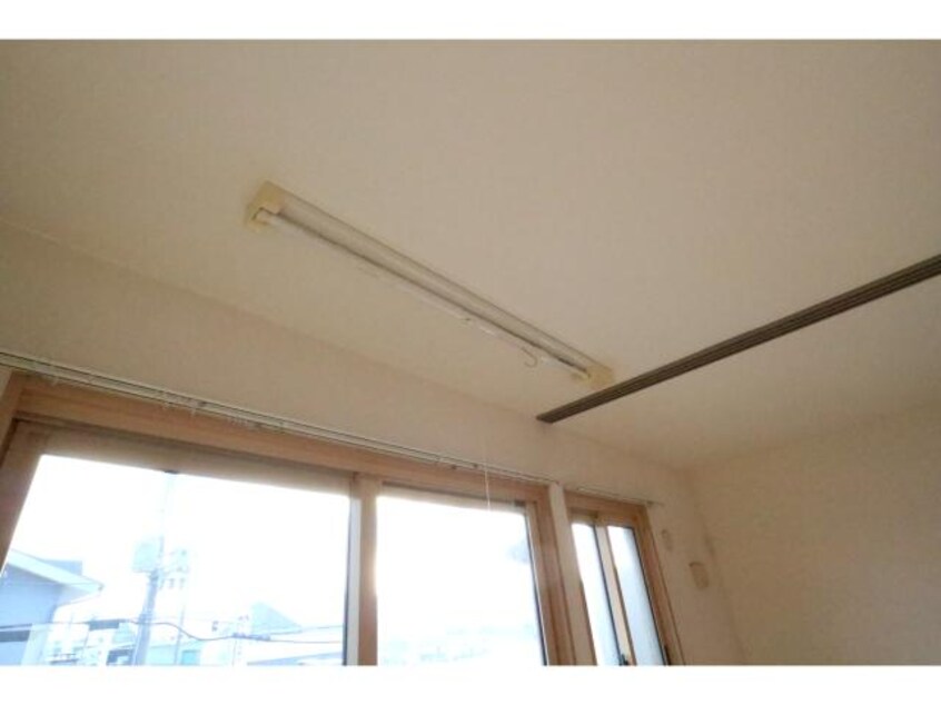  大和路線・関西本線/奈良駅 バス14分西九条町下車:停歩1分 2階 築18年