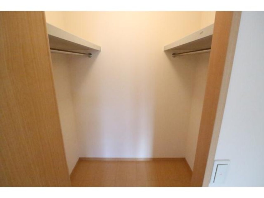  大和路線・関西本線/奈良駅 バス14分西九条町下車:停歩1分 2階 築18年