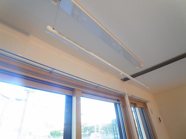 大和路線・関西本線/奈良駅 バス14分西九条町下車:停歩1分 1階 築18年