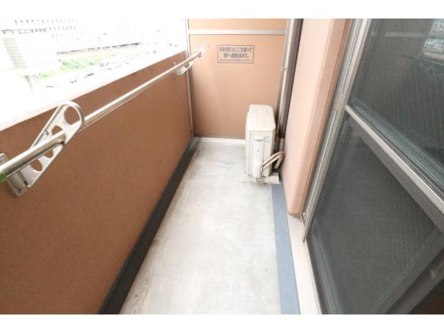  近鉄難波線・奈良線/新大宮駅 徒歩6分 4階 築18年
