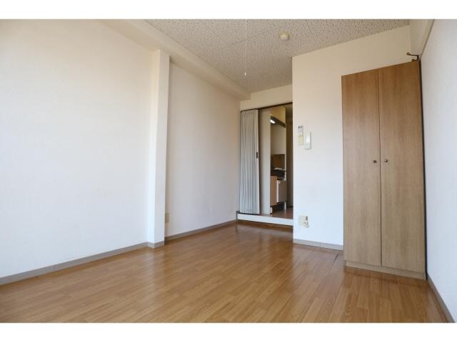  近鉄難波線・奈良線/新大宮駅 徒歩10分 4階 築31年