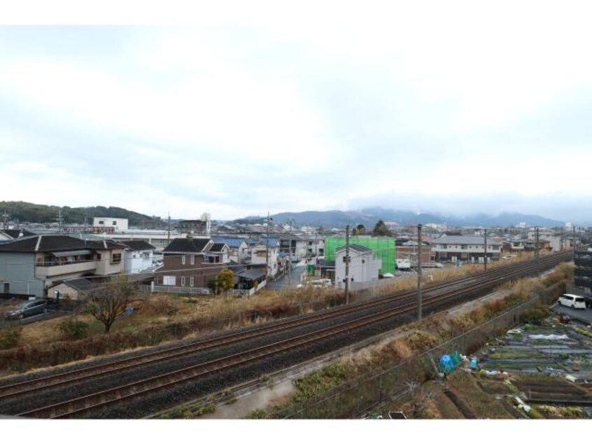  近鉄難波線・奈良線/新大宮駅 徒歩10分 4階 築30年