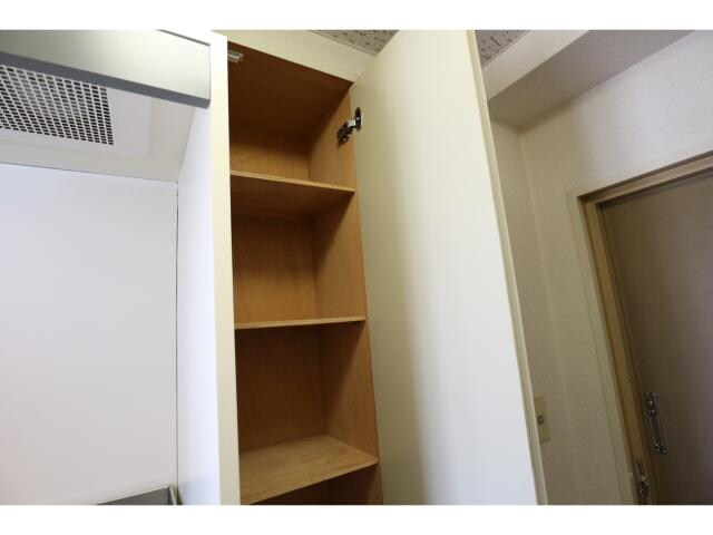  近鉄難波線・奈良線/新大宮駅 徒歩10分 4階 築31年