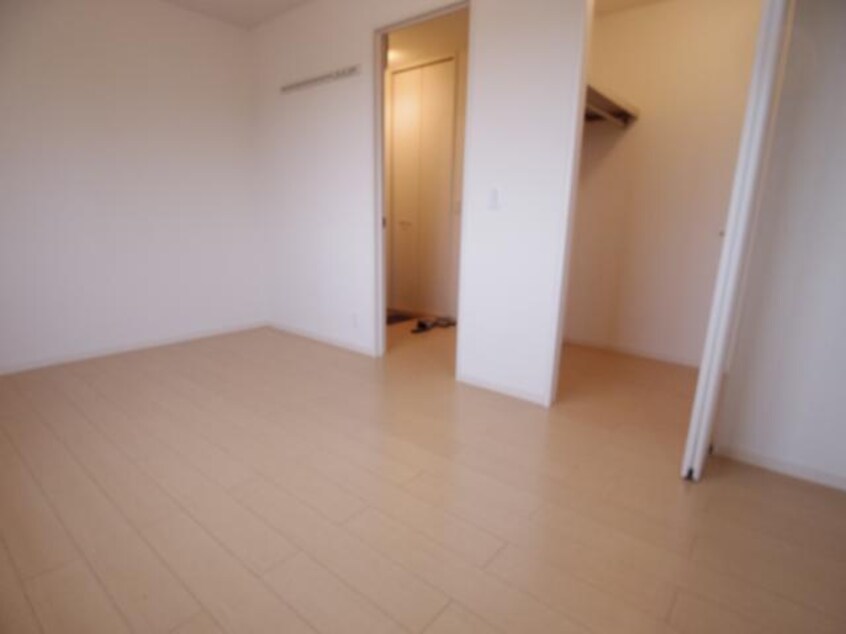  近鉄難波線・奈良線/近鉄奈良駅 バス10分木津南ソレイユ下車:停歩7分 3階 築18年