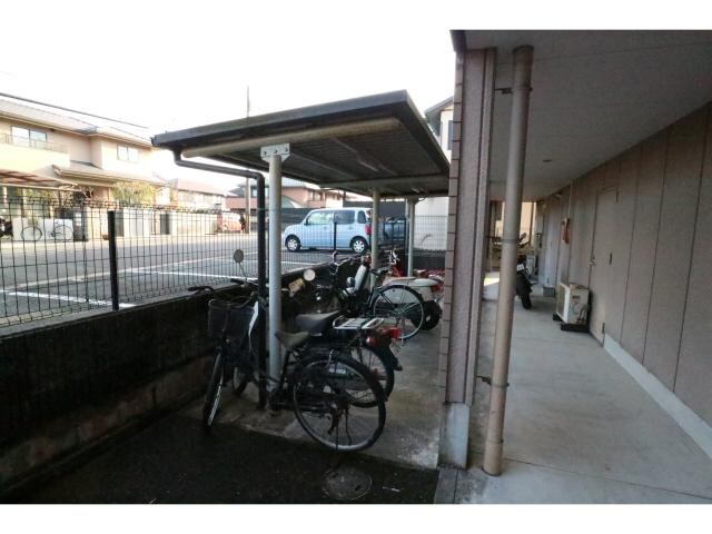  近鉄難波線・奈良線/近鉄奈良駅 バス15分州見橋東下車:停歩1分 2階 築25年