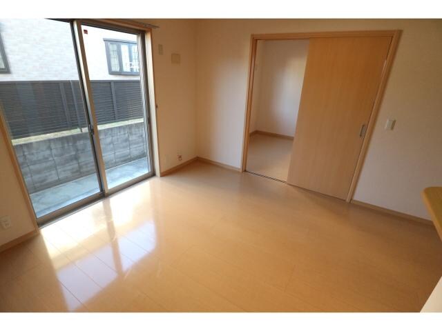  近鉄難波線・奈良線/新大宮駅 徒歩21分 1階 築18年