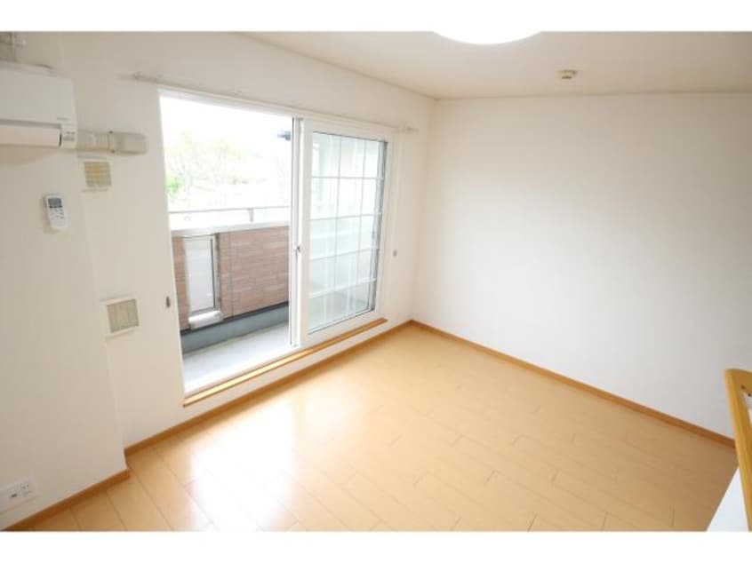  近鉄難波線・奈良線/近鉄奈良駅 バス15分木津南ソレイユ下車:停歩9分 2階 築17年