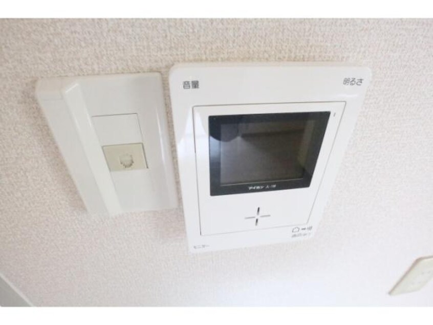 近鉄難波線・奈良線/近鉄奈良駅 バス15分木津南ソレイユ下車:停歩8分 2階 築27年