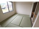  近鉄難波線・奈良線/近鉄奈良駅 バス15分木津南ソレイユ下車:停歩8分 2階 築27年