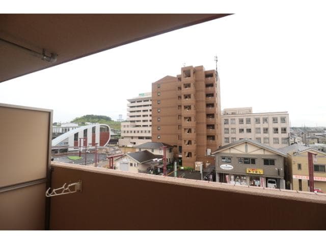  奈良線/木津駅 徒歩1分 2階 築17年