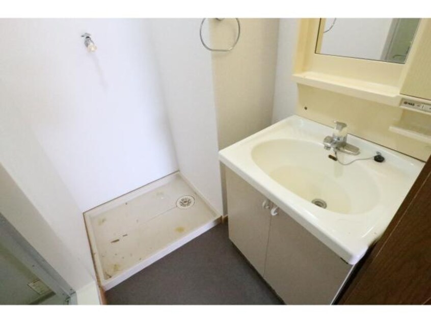  大和路線・関西本線/加茂駅 徒歩8分 2階 築27年