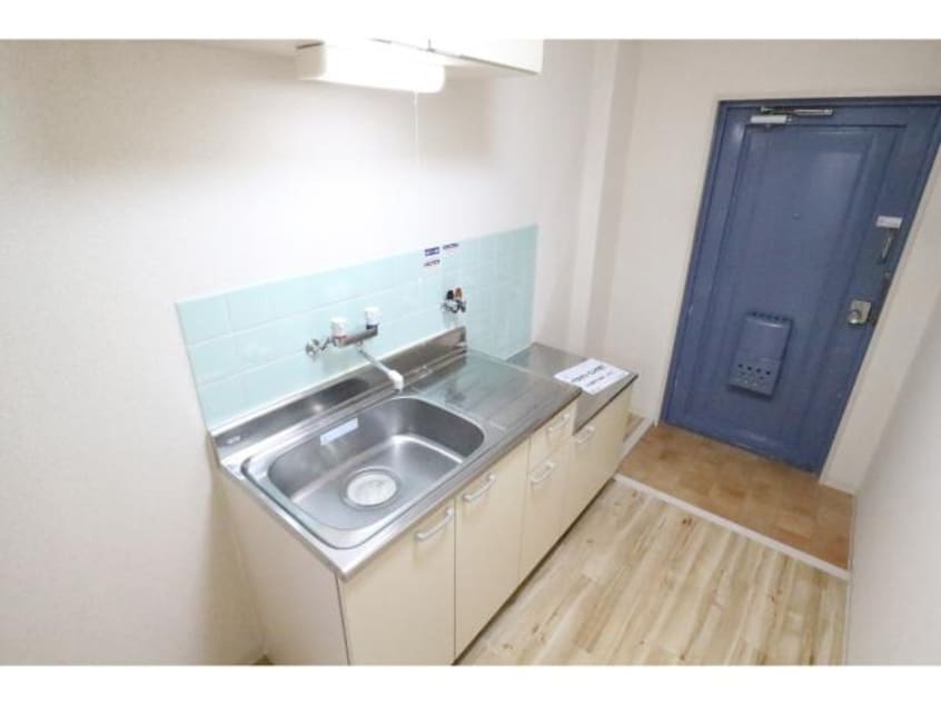  近鉄難波線・奈良線/新大宮駅 徒歩6分 2階 築34年