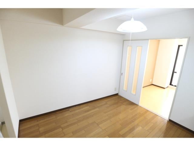  近鉄難波線・奈良線/新大宮駅 徒歩8分 3階 築32年