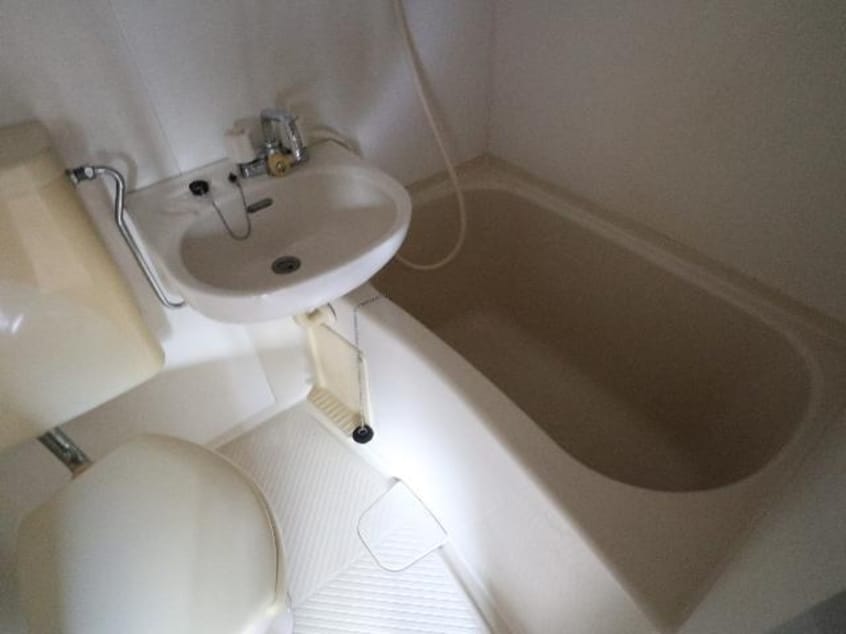  近鉄難波線・奈良線/新大宮駅 徒歩16分 1階 築36年