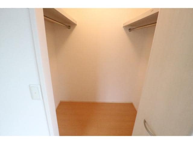  近鉄難波線・奈良線/新大宮駅 徒歩20分 1階 築17年