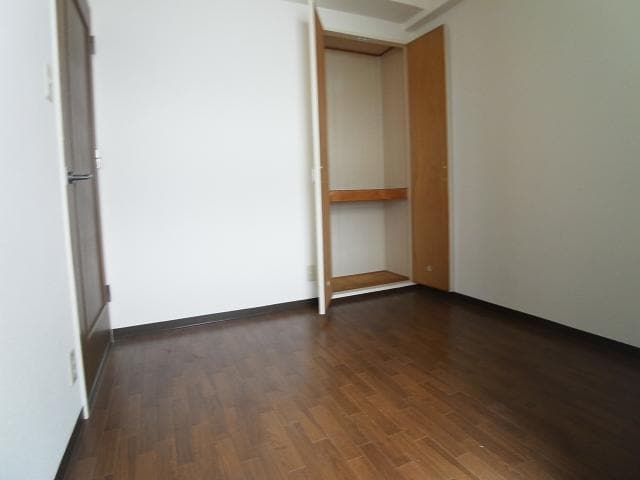  近鉄難波線・奈良線/新大宮駅 徒歩10分 2階 築29年