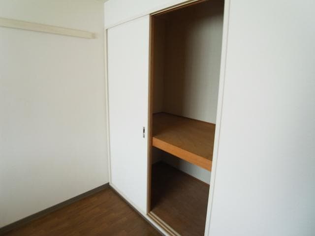  近鉄難波線・奈良線/新大宮駅 徒歩10分 2階 築29年