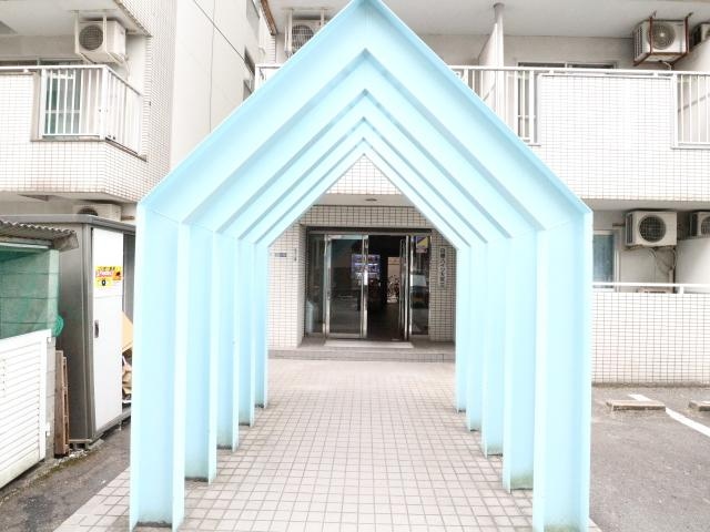  近鉄難波線・奈良線/新大宮駅 徒歩5分 1階 築34年