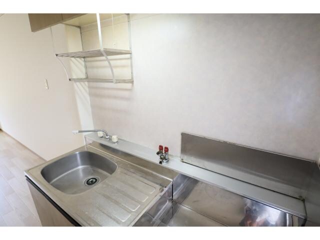  近鉄難波線・奈良線/新大宮駅 徒歩7分 1階 築29年