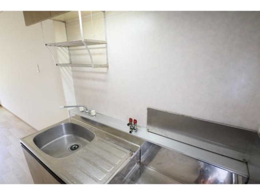  近鉄難波線・奈良線/新大宮駅 徒歩7分 1階 築29年