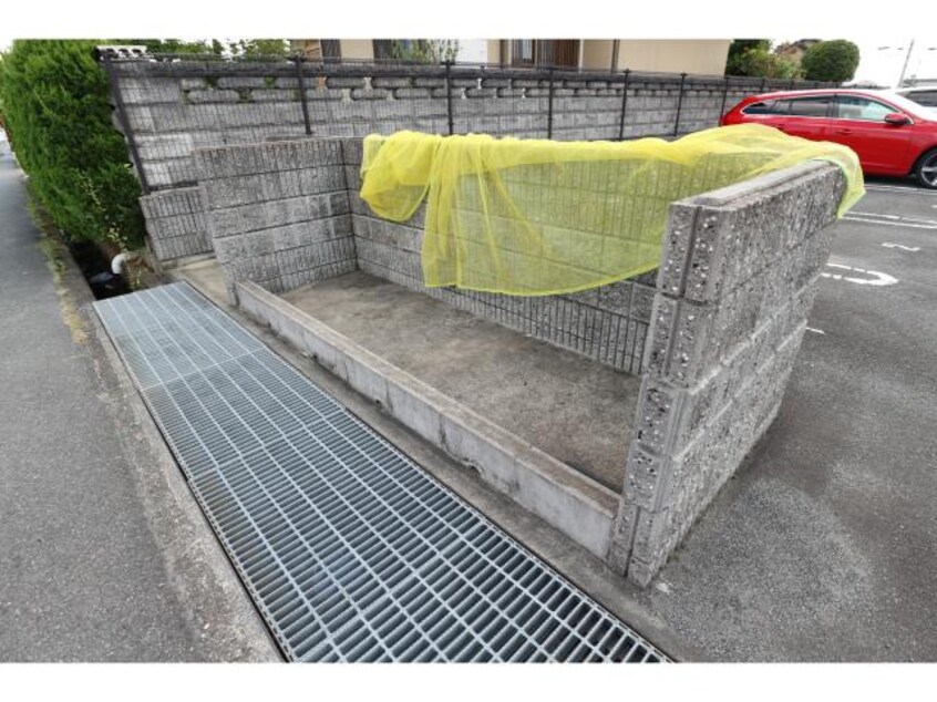  近鉄難波線・奈良線/新大宮駅 徒歩20分 1階 築22年