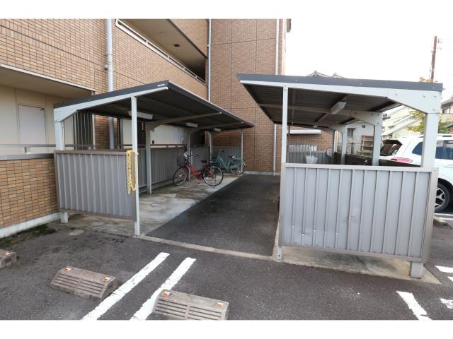  近鉄難波線・奈良線/新大宮駅 徒歩20分 1階 築22年