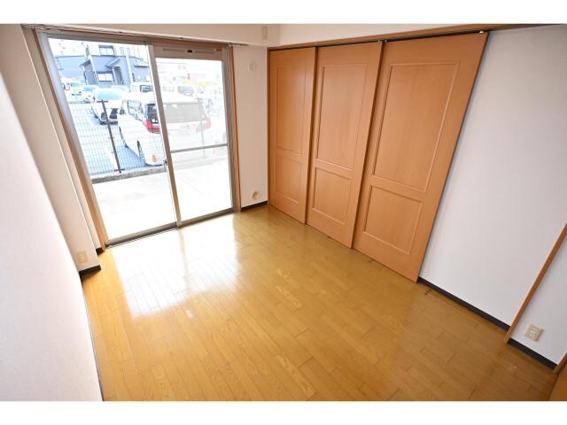  近鉄難波線・奈良線/新大宮駅 徒歩20分 1階 築22年