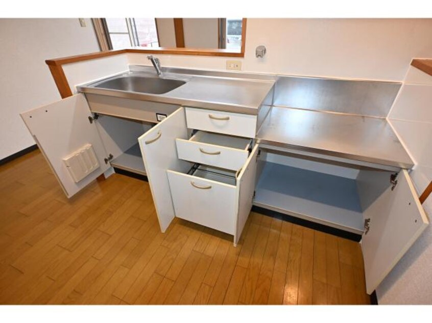  近鉄難波線・奈良線/新大宮駅 徒歩20分 1階 築22年