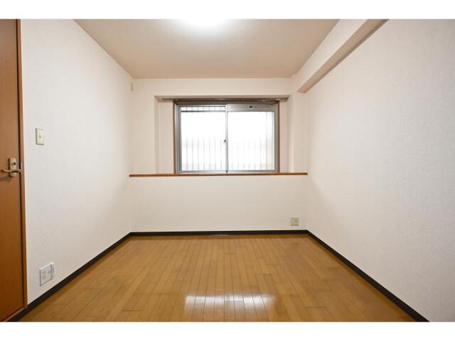  近鉄難波線・奈良線/新大宮駅 徒歩20分 1階 築22年