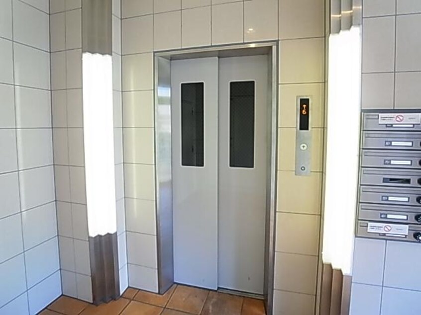  近鉄難波線・奈良線/新大宮駅 徒歩3分 6階 築15年