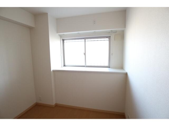  近鉄難波線・奈良線/新大宮駅 徒歩11分 3階 築15年