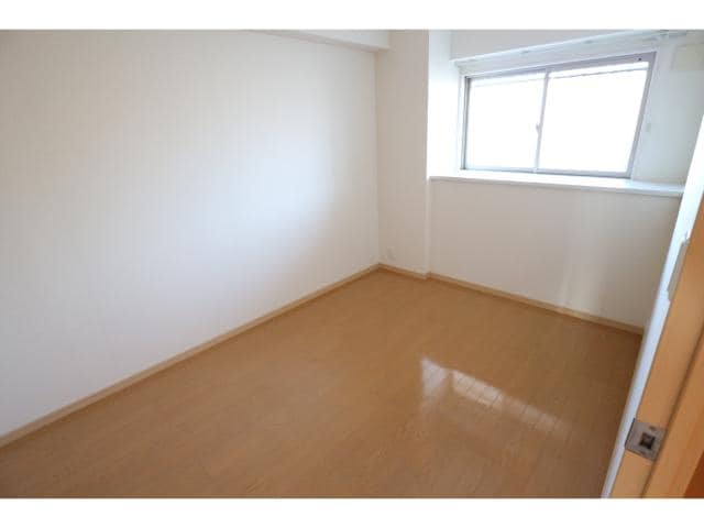  近鉄難波線・奈良線/新大宮駅 徒歩11分 3階 築15年