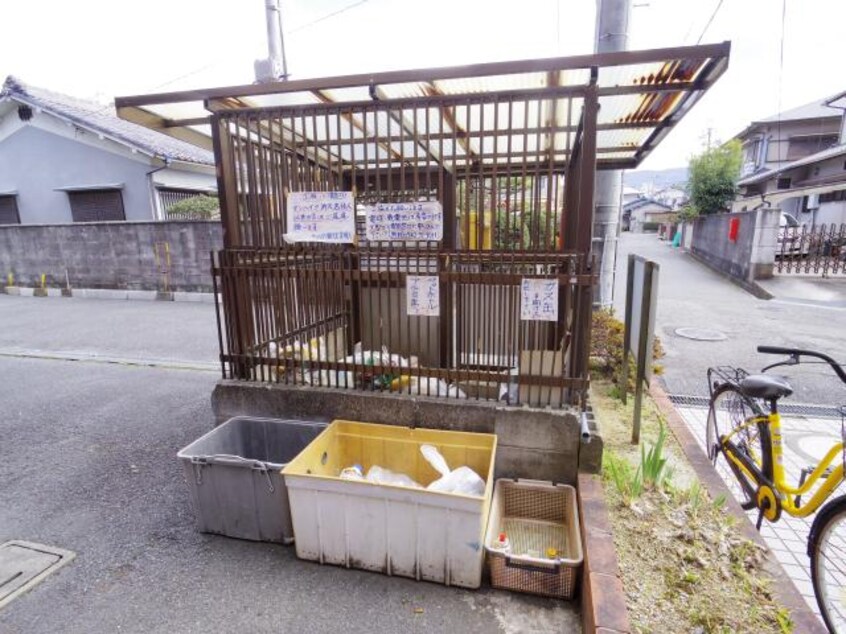  近鉄難波線・奈良線/新大宮駅 徒歩10分 2階 築37年