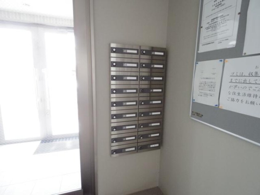  大和路線・関西本線/奈良駅 徒歩11分 2階 築13年