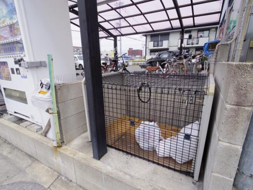  近鉄難波線・奈良線/新大宮駅 徒歩15分 3階 築30年