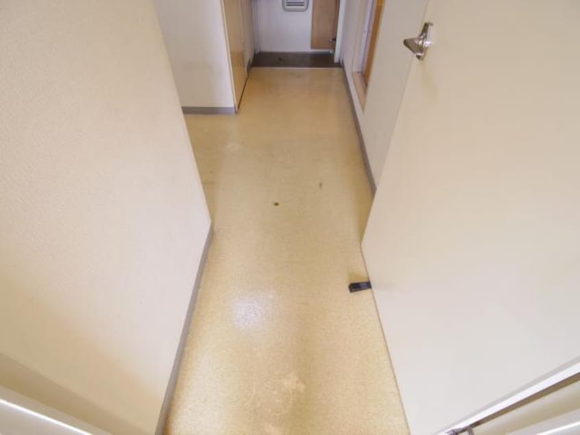  近鉄難波線・奈良線/新大宮駅 徒歩15分 4階 築31年