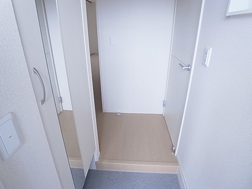  近鉄難波線・奈良線/新大宮駅 徒歩24分 2階 築12年