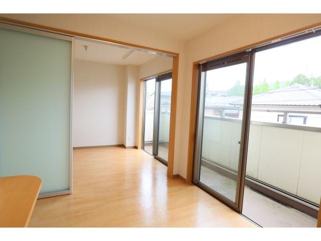  近鉄難波線・奈良線/近鉄奈良駅 バス10分高畑住宅前下車:停歩2分 3階 築11年