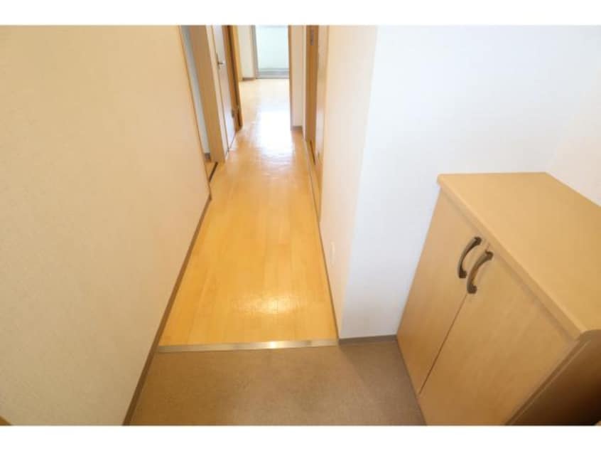  近鉄難波線・奈良線/近鉄奈良駅 バス10分高畑住宅前下車:停歩2分 3階 築11年