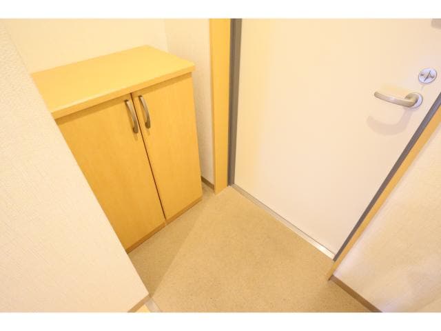  近鉄難波線・奈良線/近鉄奈良駅 バス10分高畑住宅前下車:停歩2分 3階 築11年