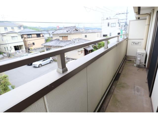  近鉄難波線・奈良線/近鉄奈良駅 バス10分高畑住宅前下車:停歩2分 3階 築11年