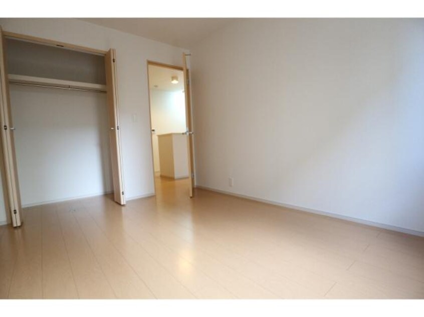  近鉄難波線・奈良線/近鉄奈良駅 バス16分梅美台7丁目下車:停歩6分 1階 築11年