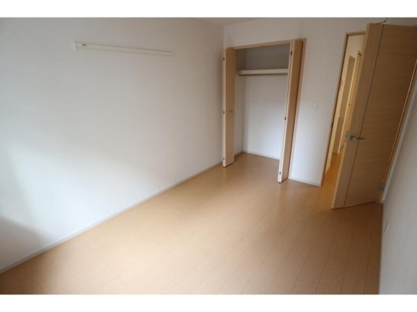  近鉄難波線・奈良線/近鉄奈良駅 バス16分梅美台7丁目下車:停歩6分 1階 築11年