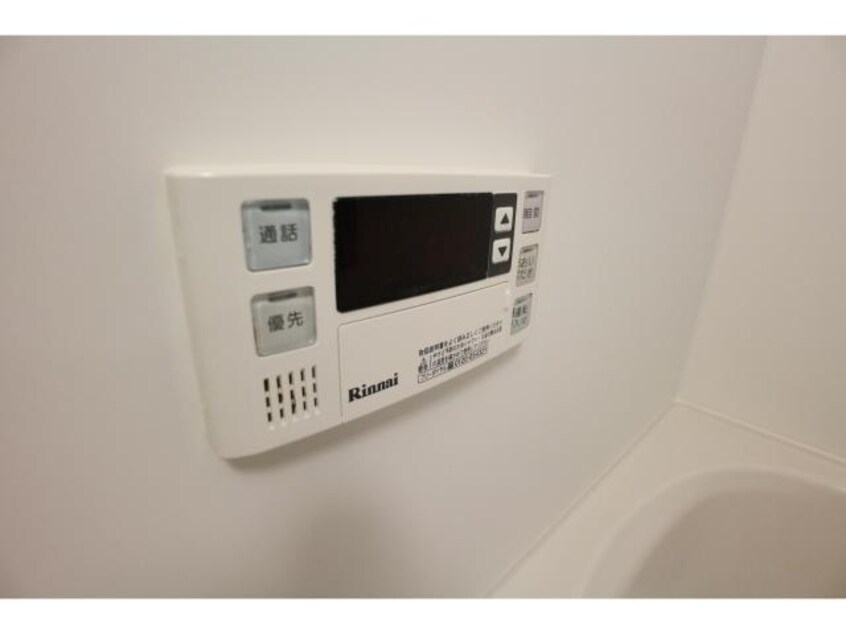  近鉄難波線・奈良線/近鉄奈良駅 バス16分梅美台7丁目下車:停歩6分 1階 築11年