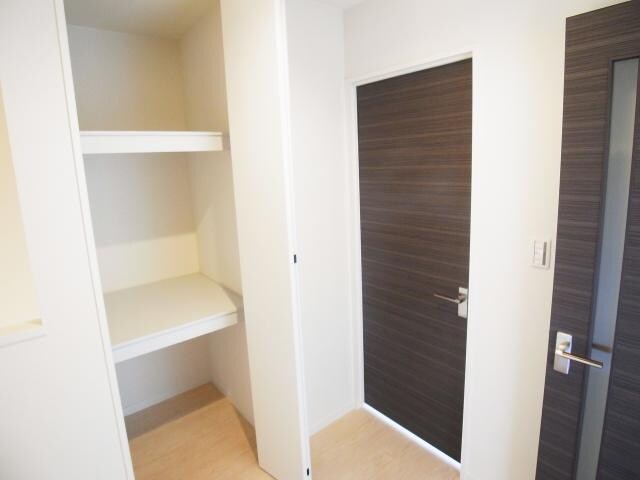  近鉄難波線・奈良線/新大宮駅 徒歩19分 2階 築11年