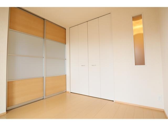  近鉄橿原線/尼ケ辻駅 徒歩11分 2階 築11年